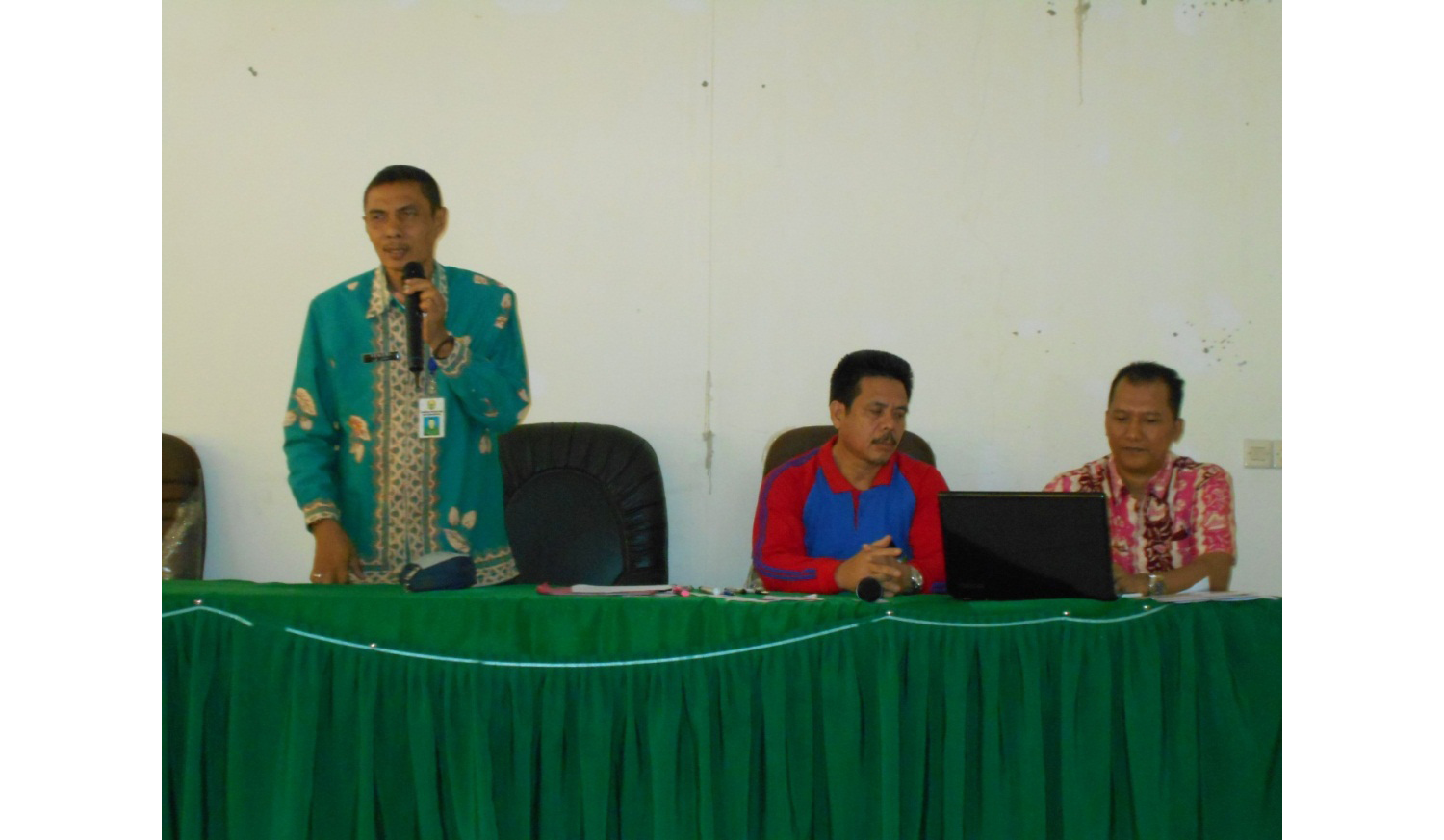 aslkdjioqwu9832u92ikajldfkasjkfj2o