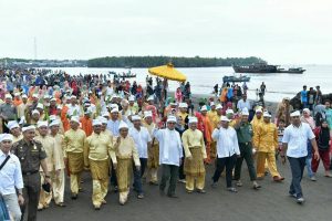 12098390128490820340092309590349569349065934