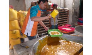 23984789237492385823798582857432857834785348