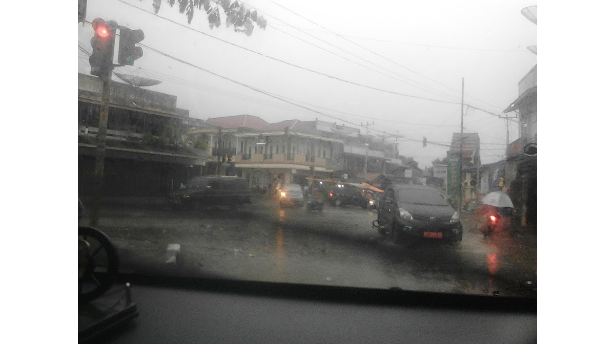 3782423749823857892582387857318758283957823475