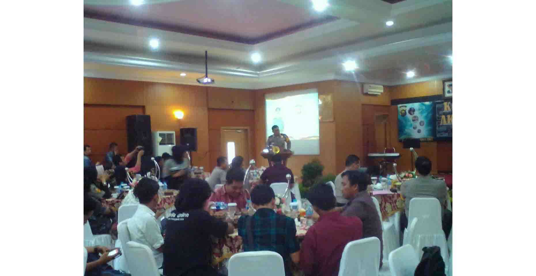 029385092345499634090693496890349069308609348096845690459604