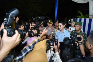 23189478239758238578293542389578929389238388888