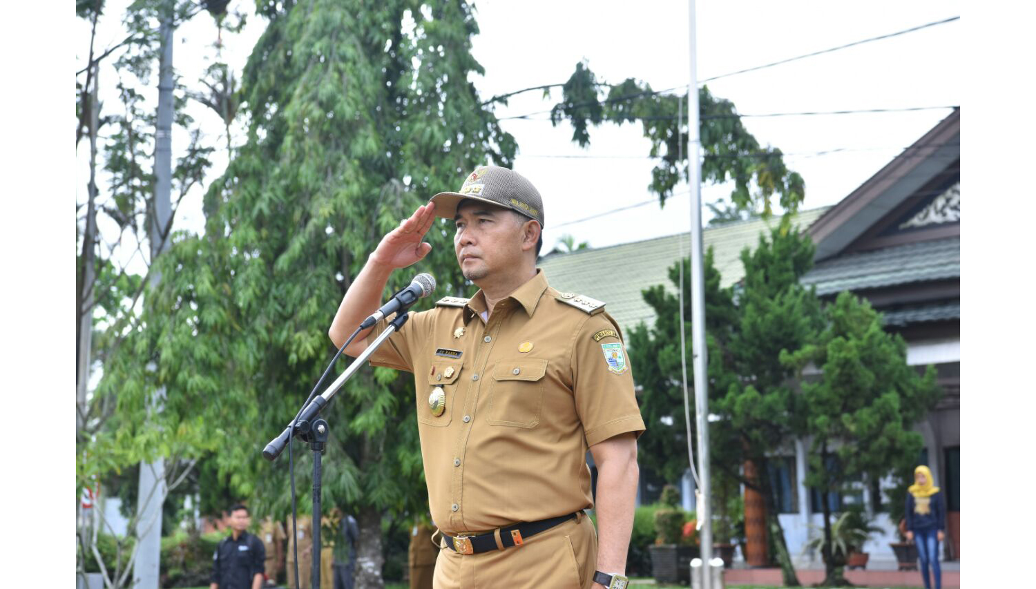 89234937583485348589348534789348976834967894789