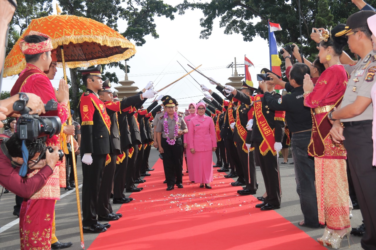 893475883478957893478957983479378543789589347589347859