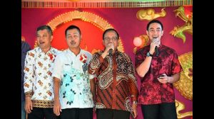 127637817283478126784632784678236847263874