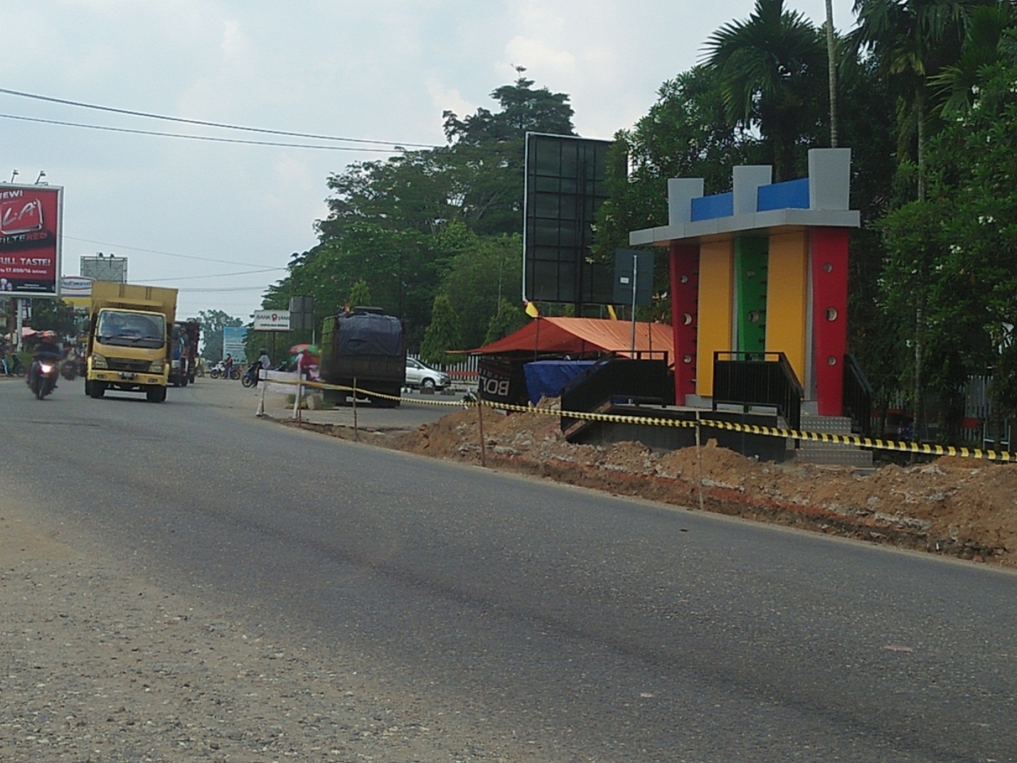 782364786723647672836748324