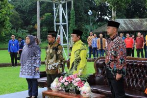 89435738945983489534543