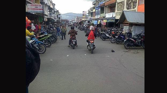 12984389234878237895789349568934789678945768948574578568568