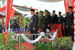 1298478923487089378057083454353