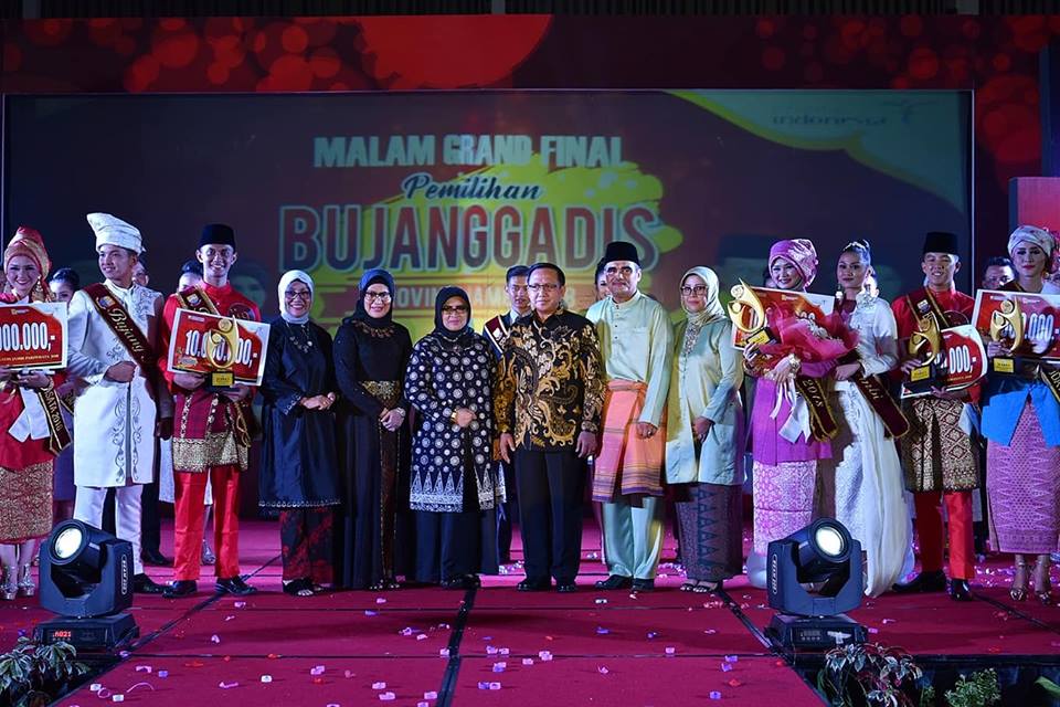 43509439869894389689859869084908690845908695849068904580968094586954890689405