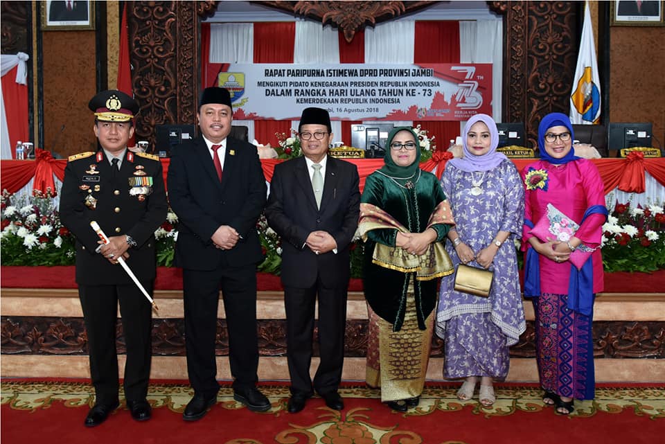 29184992349089302490320940932409238094234