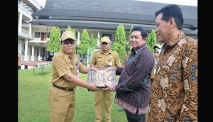 1208490908309285098049385098493085908439059084390589034805943_640x366