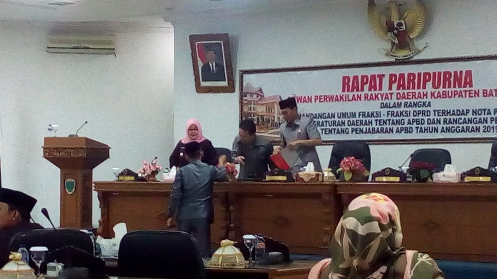 1284093924589023905890438590834905890345_1024x576