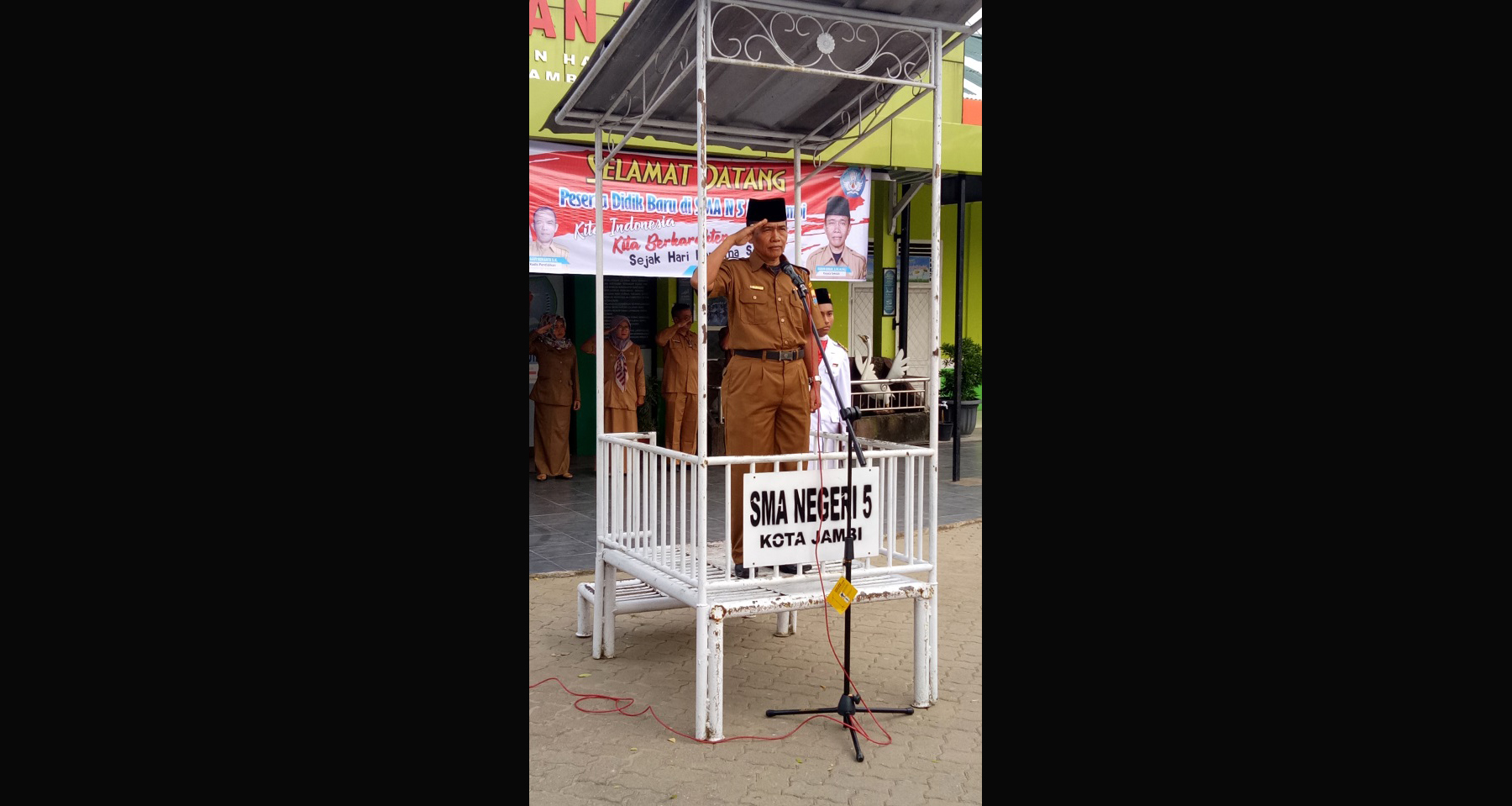 128947837278578438857843867885486784588674857868486785464654