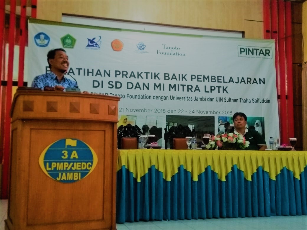 128409923948923890489023849082930894