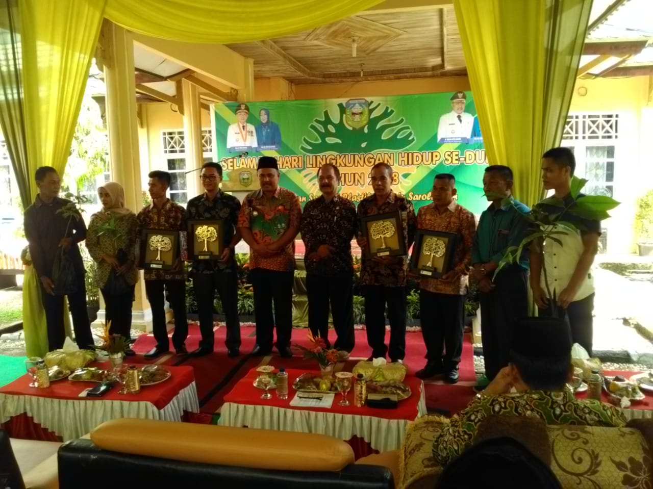 1249832945928398498294898239480928948284890238492384