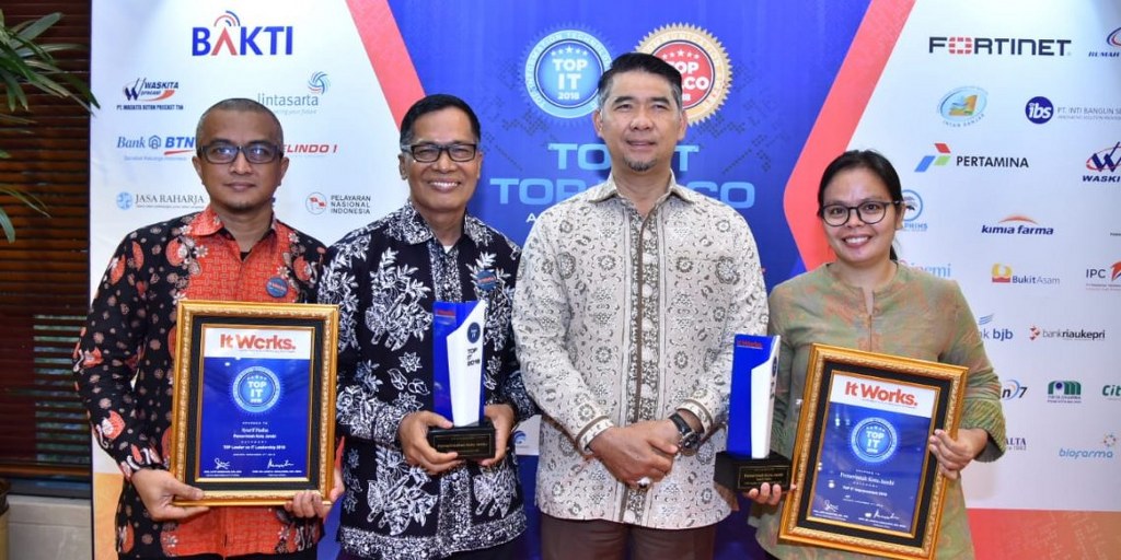 128472382374827858438578438478974872897849782347823_1024x512