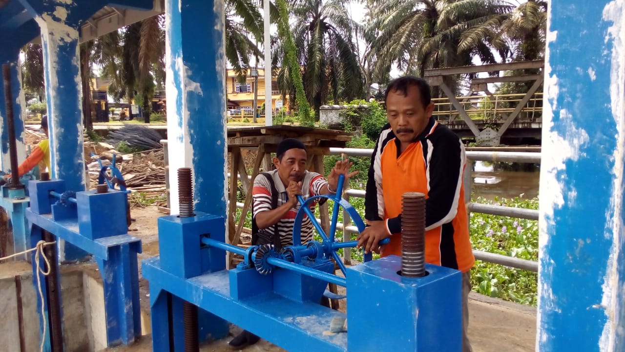 21498092389599235898439080598093480958903849059439593495843