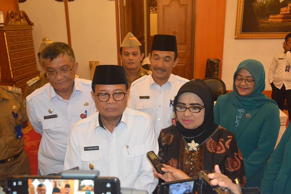 3289578237848328748937284783278489237848293847283748923