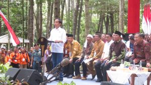 3289578483858385789385748375837846787495886784586548689548