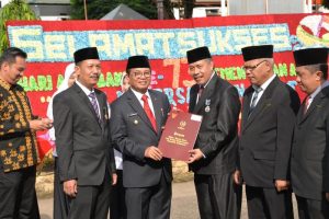 1289478237858748378573849854839785943