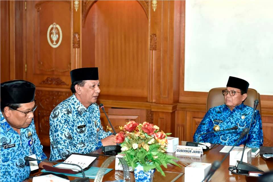 127421378128381287381278321