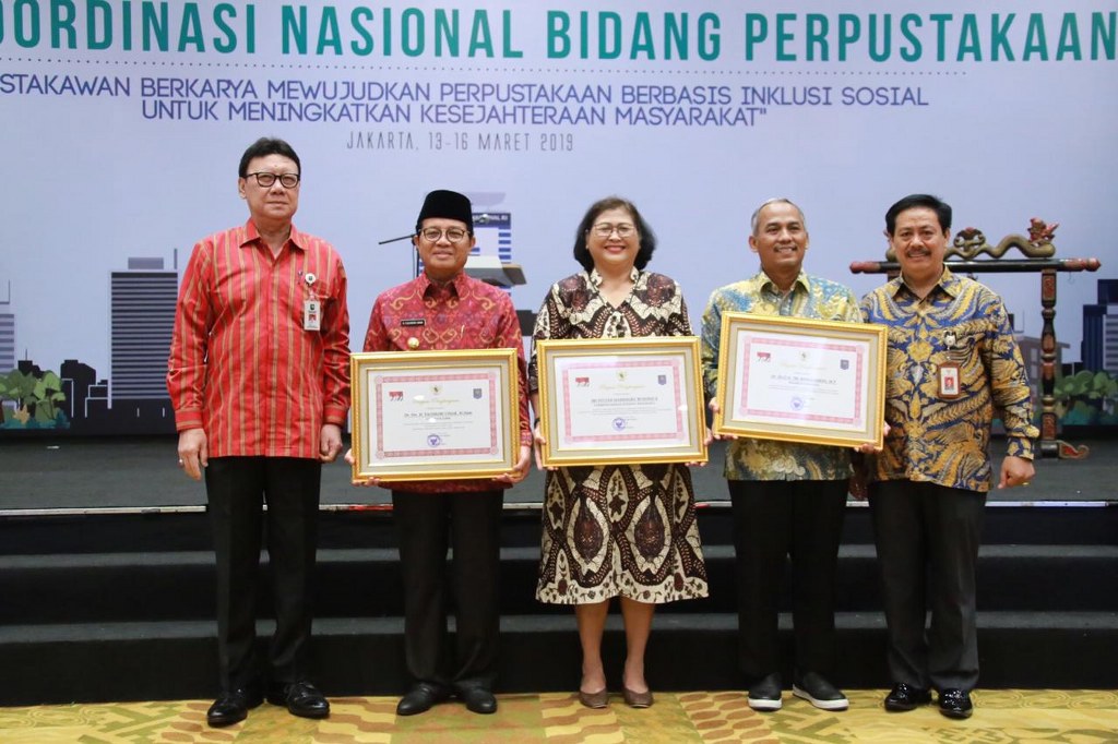 12098493955904098905093898095830950980340958903490543_1024x682