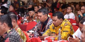 219487238478923789478923_1024x512