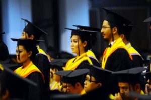 CALON TENAGA KERJA SARJANA_1024x678