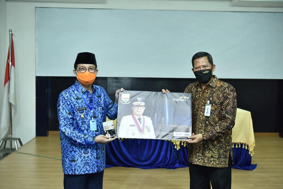 99011174_1939712406159904_1677846364504981504_n