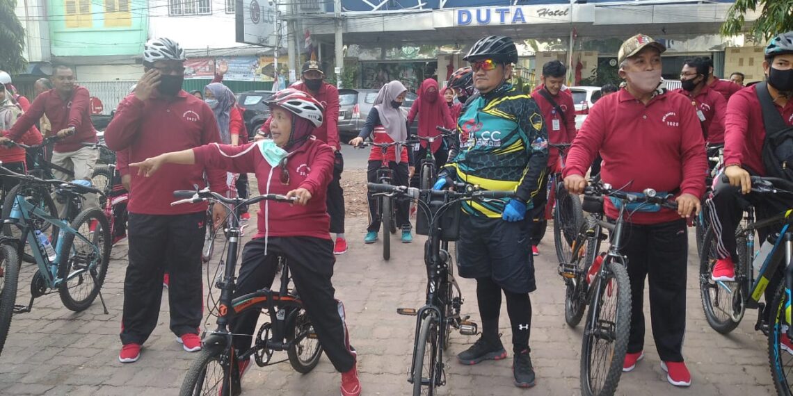 664b31b2-af86-4caf-8c39-0b61acd4822b