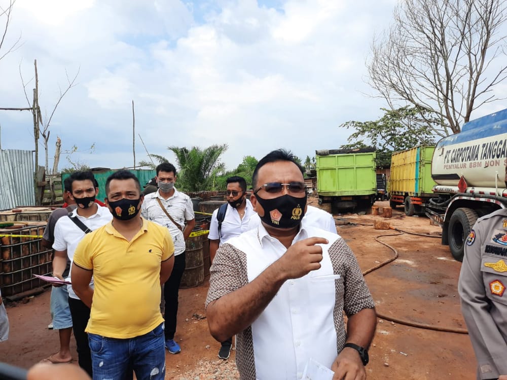 ce6df917-40da-495e-a326-514464c40098