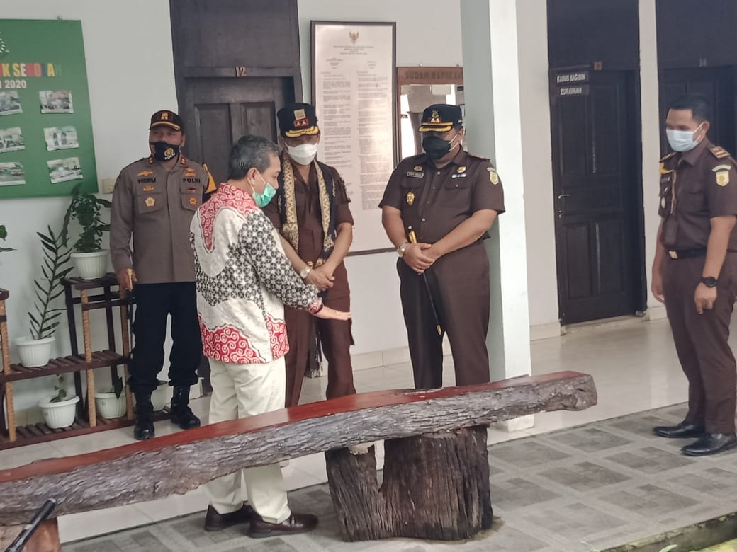 b20e4184-2e86-47ad-8365-264ab39398f2