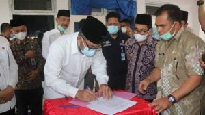 pj-gubernur-jambi-dr-hari-nur-cahya-murni-msi-yang-diwakili-oleh-sekretaris-daerah