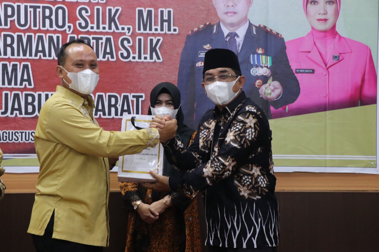 7d1fbdc7-bd94-487c-bdb5-12f014dbca82