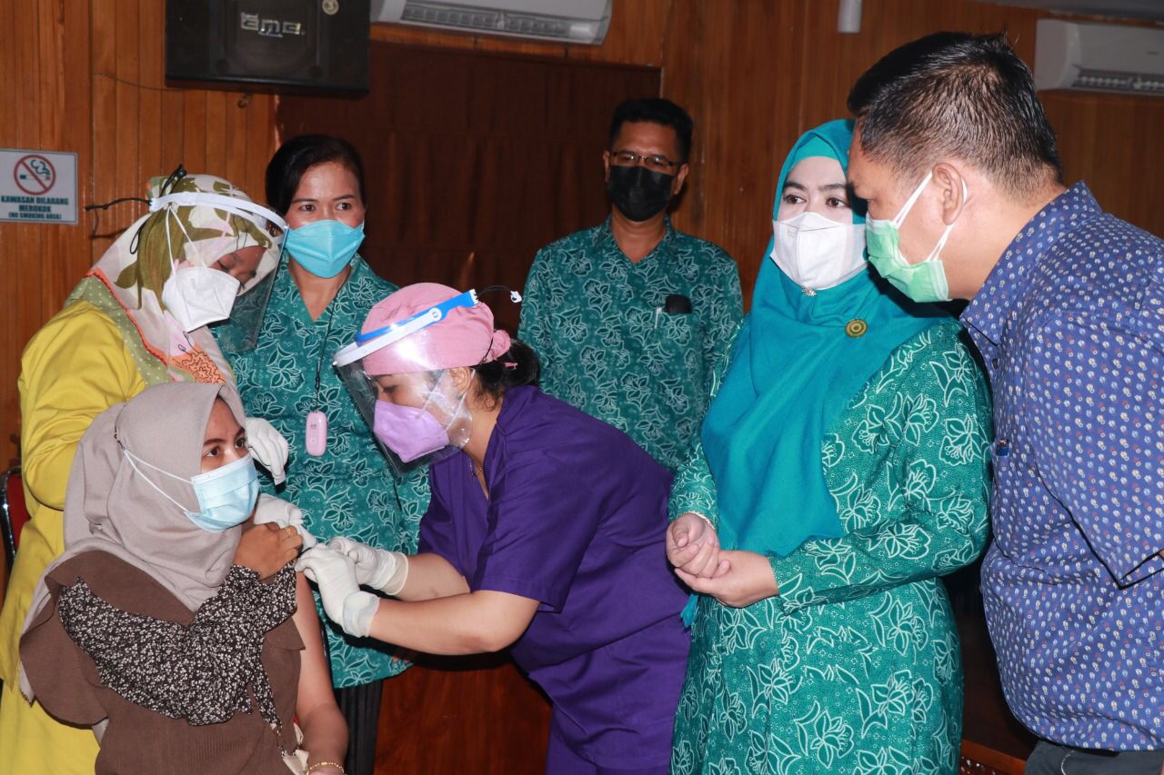 e7c8890a-1044-45d0-ae12-1a0bf210d4b9