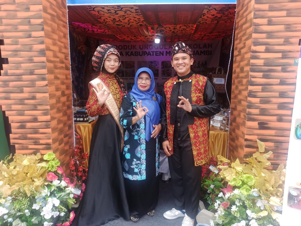 c15fece8-05fc-4ee1-9bb9-57b7610df510