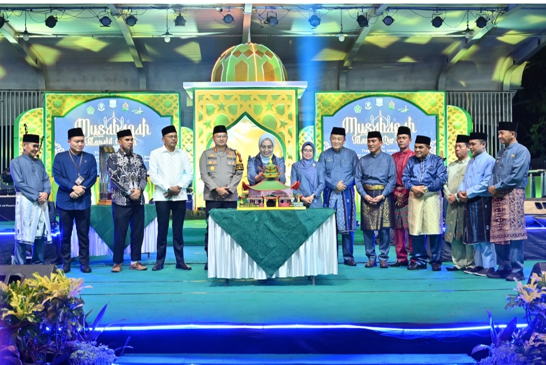 Screenshot_2024-11-01-19-49-48-087_com.miui.gallery-edit