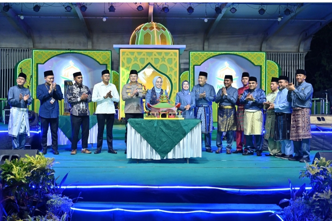 Screenshot_2024-11-01-22-58-54-352_com.miui.gallery-edit