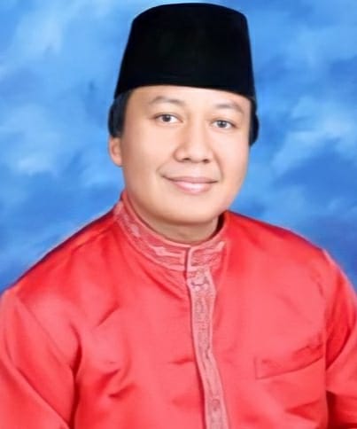 (Prof. Dr. Mukhtar Latif, MPd - Guru Besar & Ketua Senat UIN STS Jambi)
