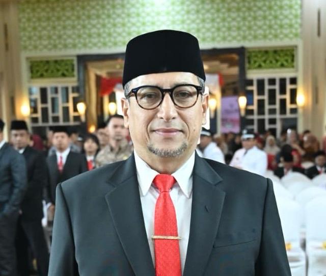 Kepala DPMPTSP Kota Jambi Abu Bakar